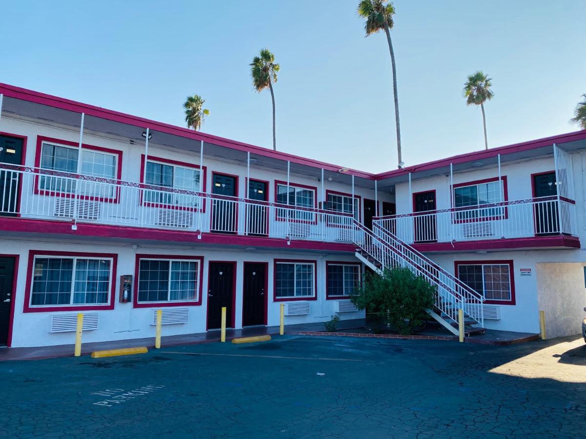 Casa Valentine Inn - Los Angeles Exterior photo