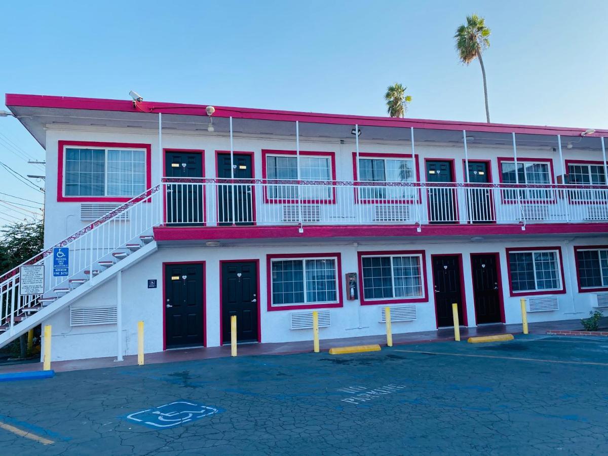 Casa Valentine Inn - Los Angeles Exterior photo